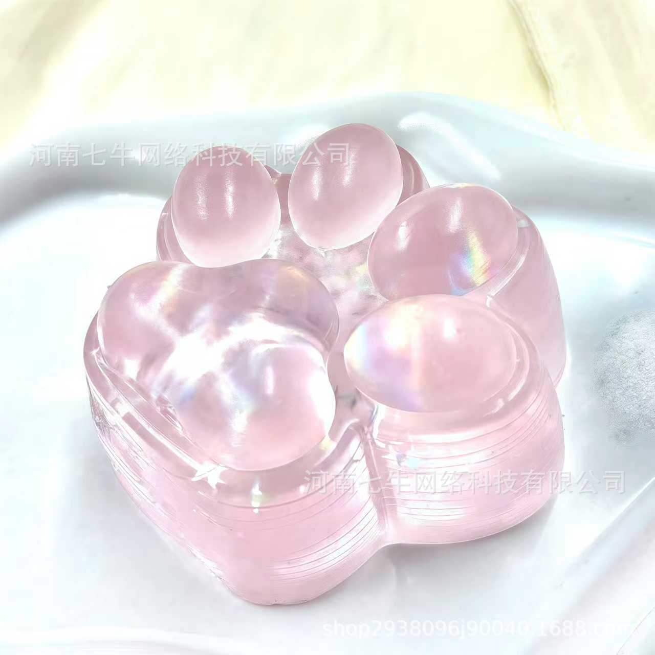 

1PC New Glitter Cat Paw Squishy Toy,TPR Slow Rebound Stress Relief Fidget,High Appearance Sticky Bag Decompression Toy for Adult світло-сірого кольору