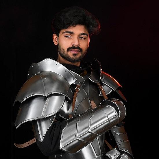 Cosplay 18GA Steel Half Body Armor Set  Medieval Cuirass, Pauldrons Gauntlets  LARP, Combat And Reenactment Ready