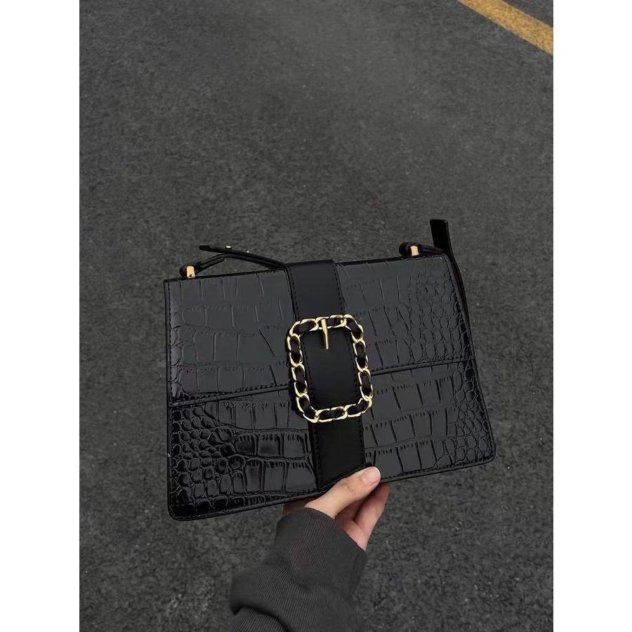 IELGY Crocodile Pattern Black Gold Bag, Large-capacity College-style High-end Commuting Shoulder Messenger Bag