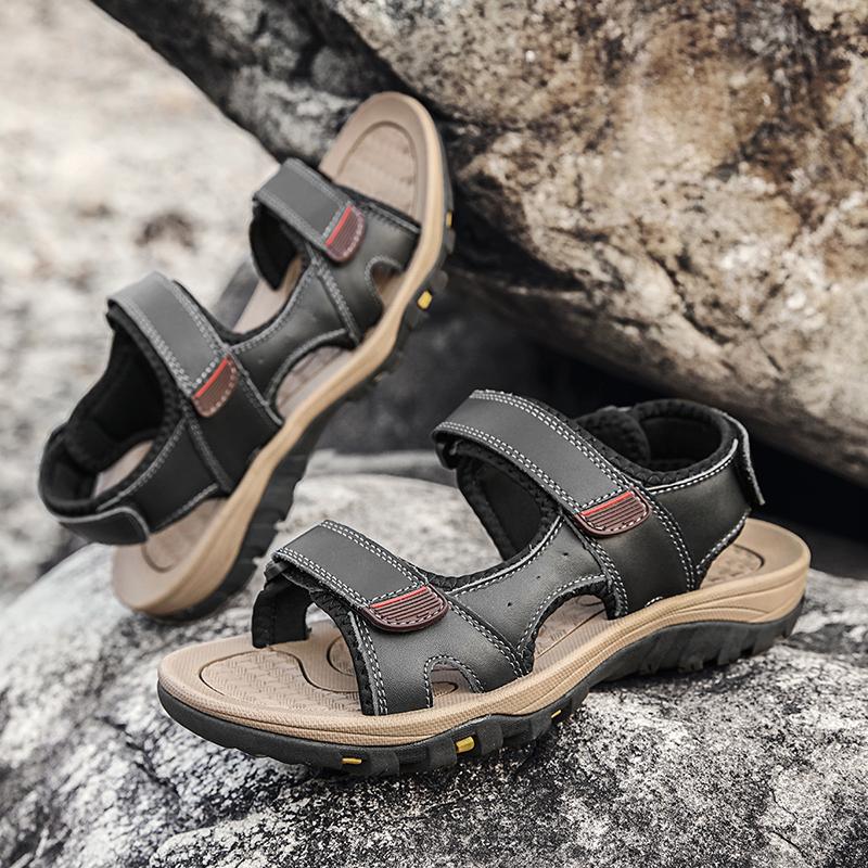 Newest Classic Mens Sandals Summer Luxury Brand Genuine Leather Sandals Men Outdoor Shoes Man Casual Lightweight Fashion Sneakers