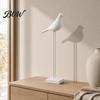Anspruchsvolle Nachttisch-Ornamente Schwarz-Weiß Vogel-Figur, Minimalistische Moderne Kunstskulptur für TV Zeitgenössisches Büro Schreibtisch