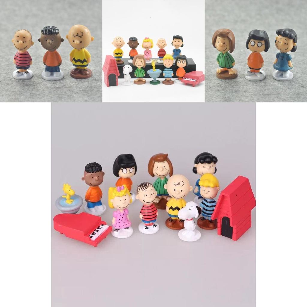 Conjunto de 12 Toppers de Bolo do Snoopy Decore Sua Festa Com a Turma do Peanuts!