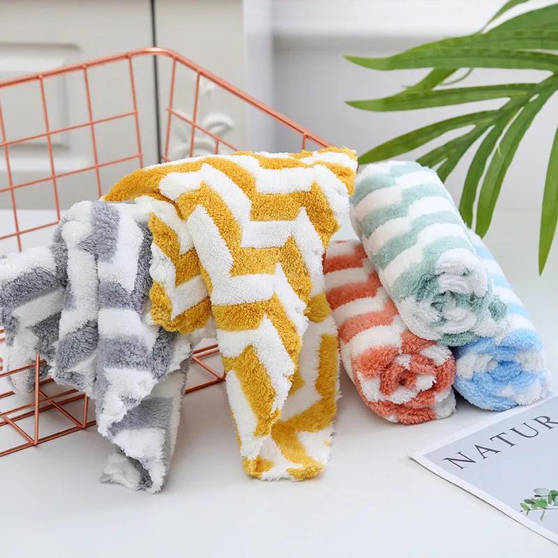 4Pcs 30x30cm Wave Soft Coral Velvet Kitchen Hand Towel Dishcloth Non-stick Oil Cleaning Wipe Cloth Scouring Pad