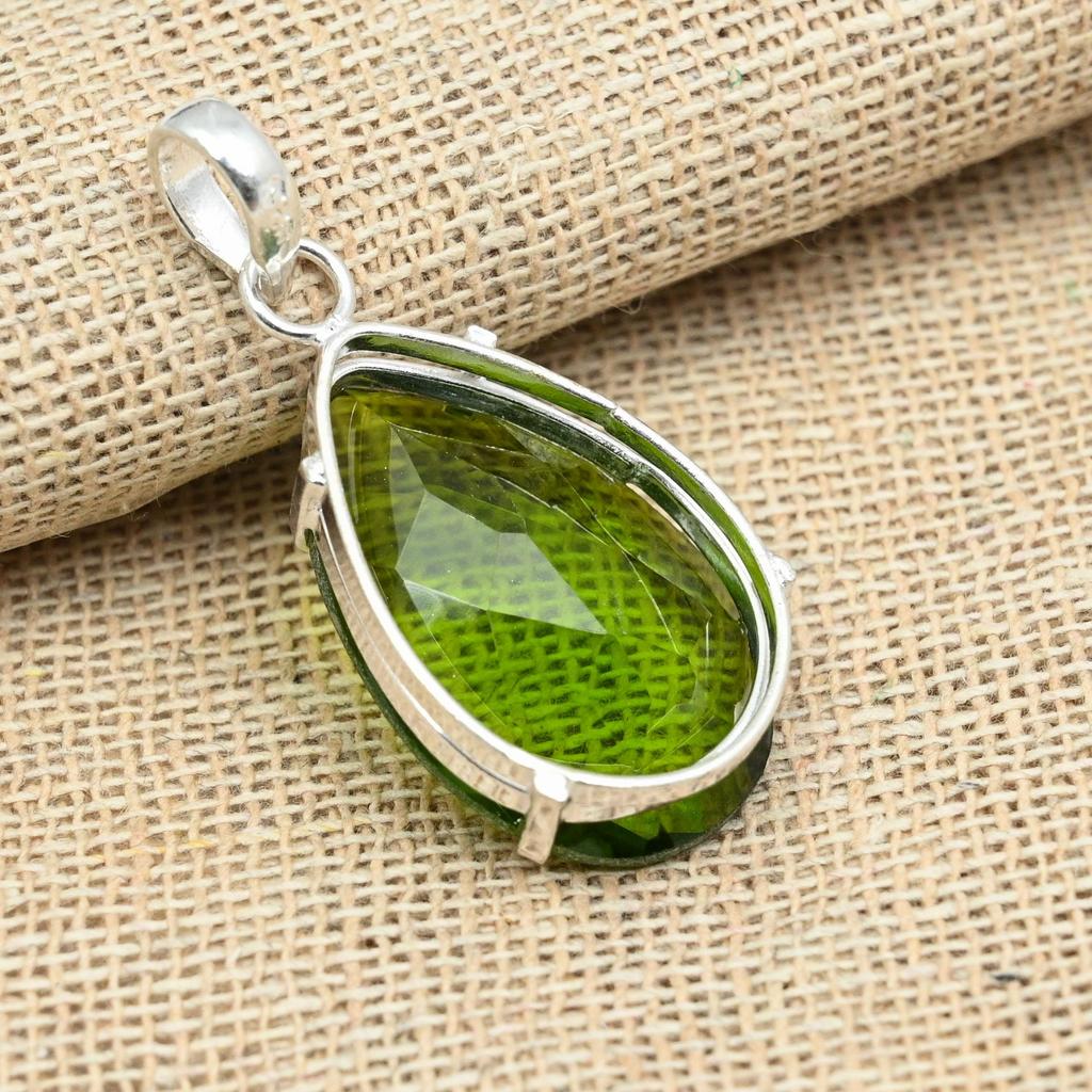 Nydelig fasettert Peridot Gemstone 925 Sterling sølv håndlagde smykker kvinner anheng