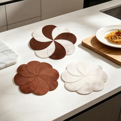 Tischunterlage Thermoisolierend Anti-Rutsch Kratzfest Tischmatte Blütenform Imitation Leinen Esstischmatte für Esszimmer Küche
