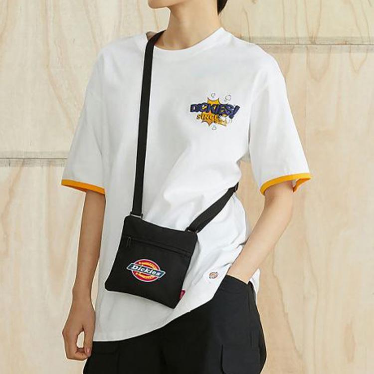 Dickies Compact Adjustable Logo Print Polyester Phone Bag Unisex Shoulder Bag Black DK010536