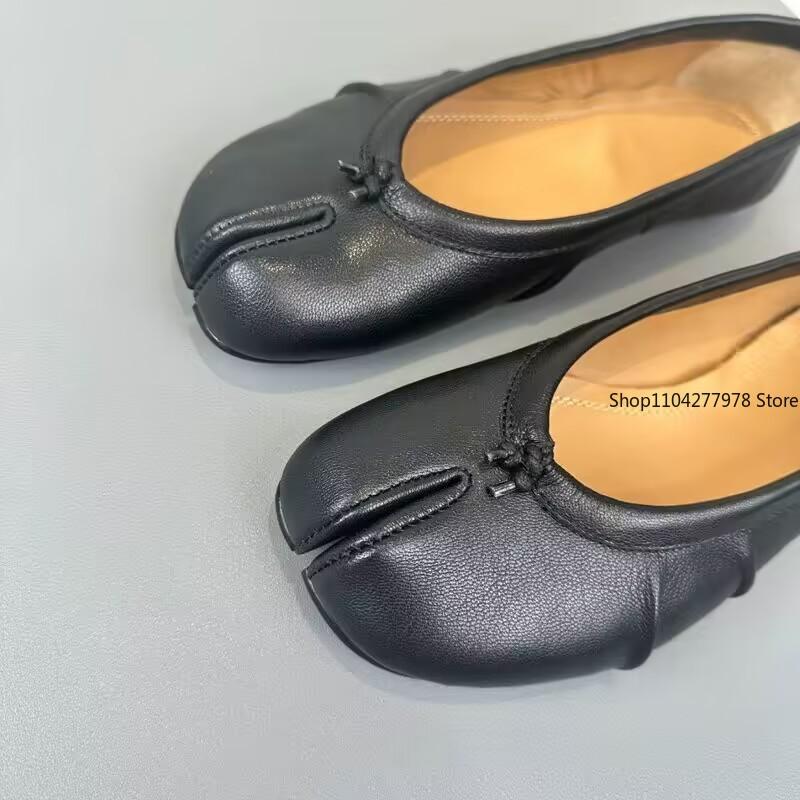 Fashion Wrinkles Tabi Ninja Shoes 2025 Women Cozy Leather Flats Split Hoof Toe Loafers Femme Mary Jeans Mocasines Ladies Ballerina Shoe