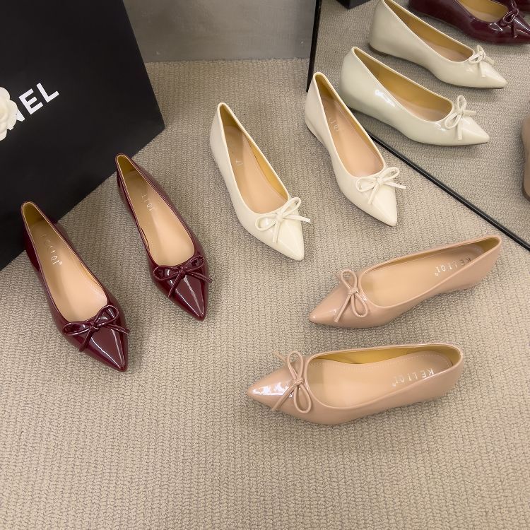 Pointed Small Commuter Single Shoes Women's Spring 2025 New Bow Super Versatile Soft Sole Red Mary Jane Shoes