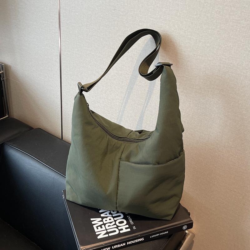 Lightweight Niche Retro Lazy Tote Bag Nylon Cloth Shoulder Messenger Bag Work Armpit Bag