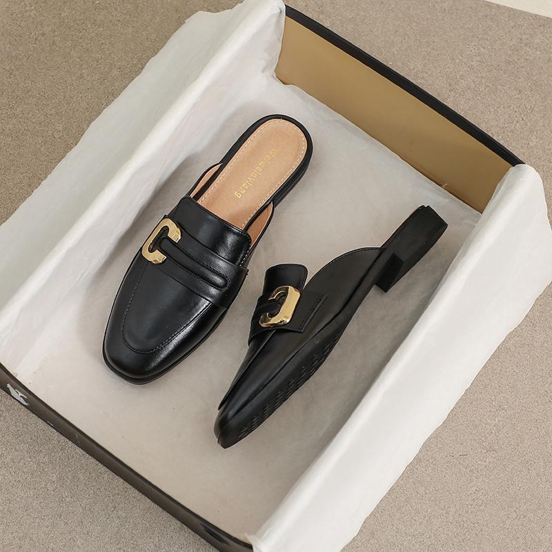 Spring New Women 'S Mules Outerwear Slippers Fashion Mules Metal Design British Style Flat Casual Shoes Banquet And Office