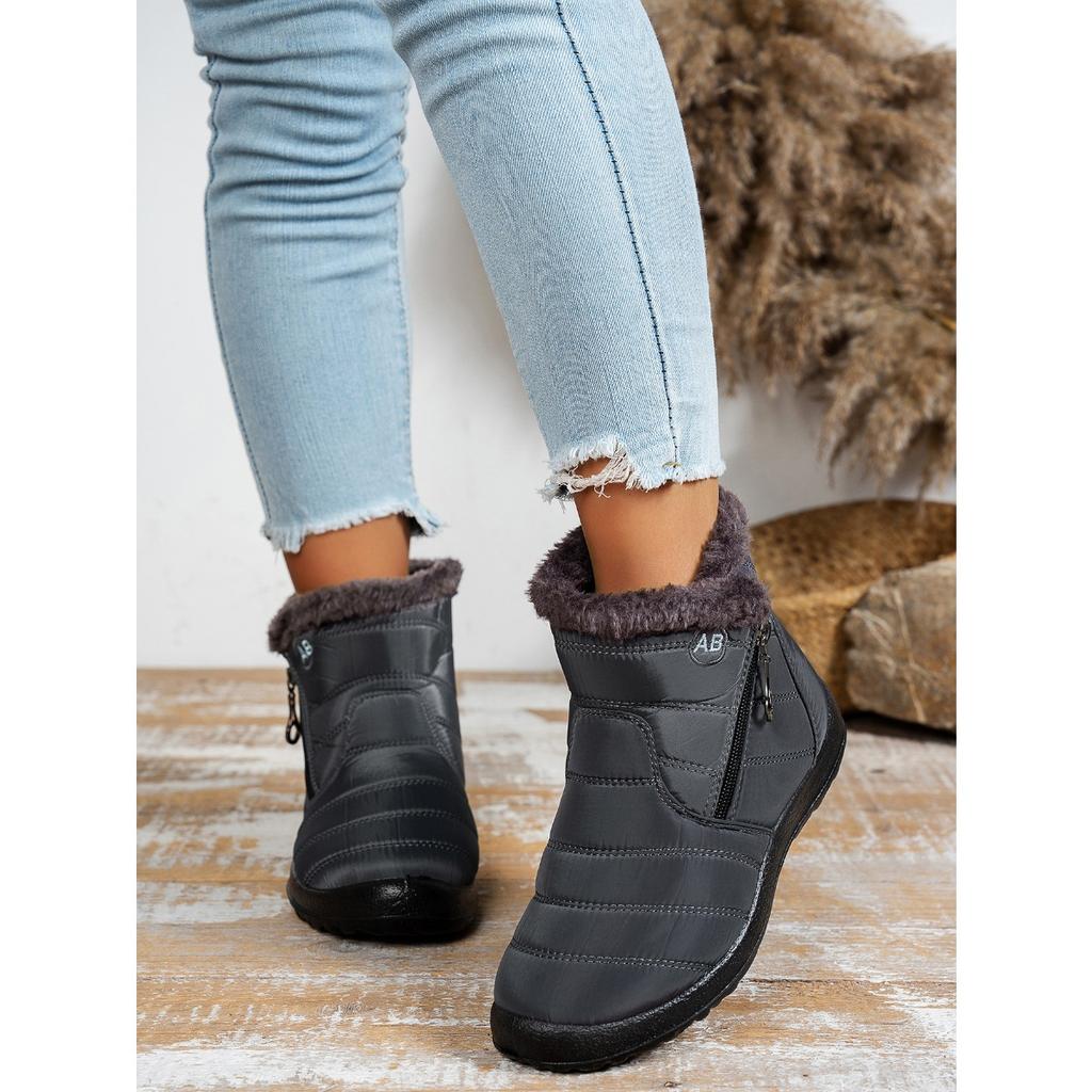 Women's Comfortable Winter Boots with Plush, Soft Soles for Outdoor Warmth, Suitable for All Seasons