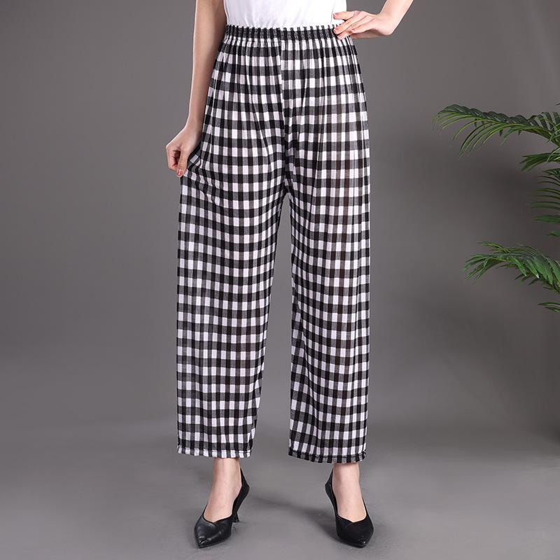 

Summer Women s Ice Silk Stretch Jeans - Casual, Loose, Nine-Point, Anti-Mosquito Air Conditioning Pants for Moms One Size (80-140 jin)