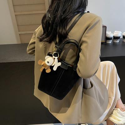 Niche Handbag Women's Small Bag  New Versatile Fashion Bucket Bag Premium Texture Messenger Bag