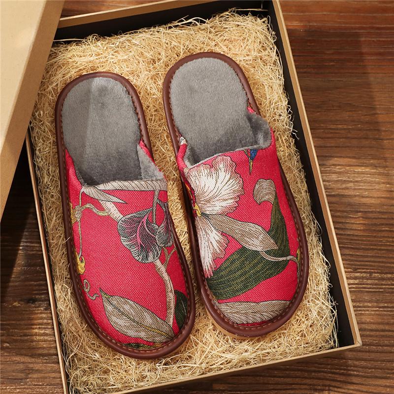 Winter garden cotton slippers fashion printing men's and women's warm fabrics non-slip rubber soft soles home cotton shoes