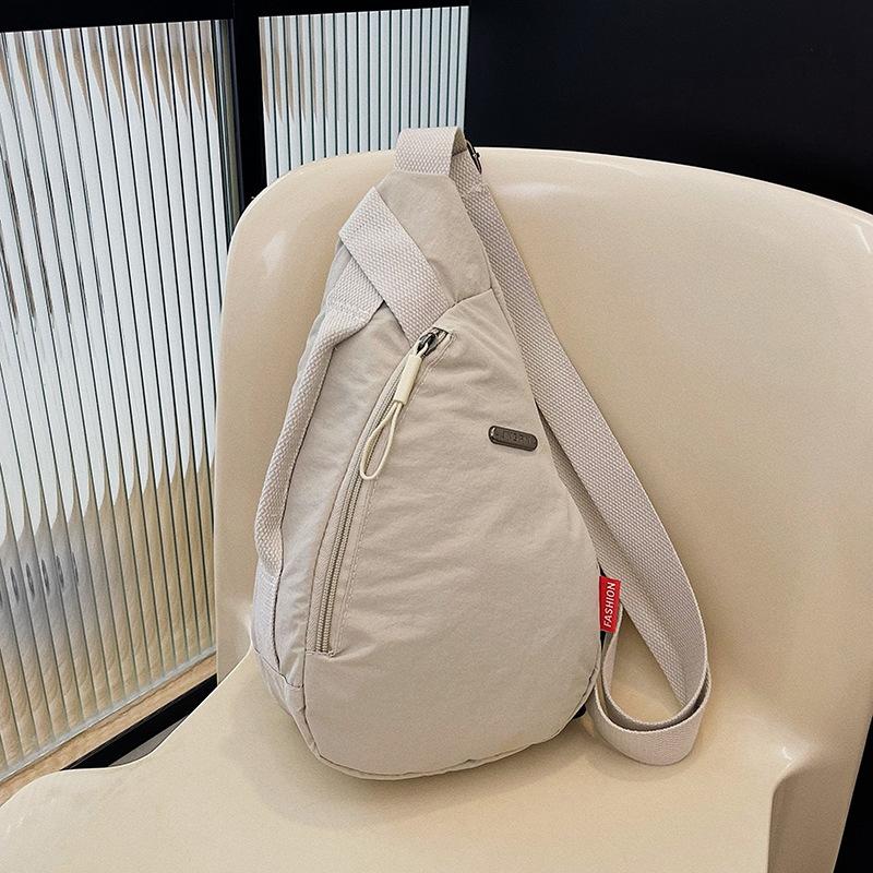 Trendy fashion simple women's chest bag personality commuting Japanese versatile handbag large capacity outing shoulder crossbody bag
