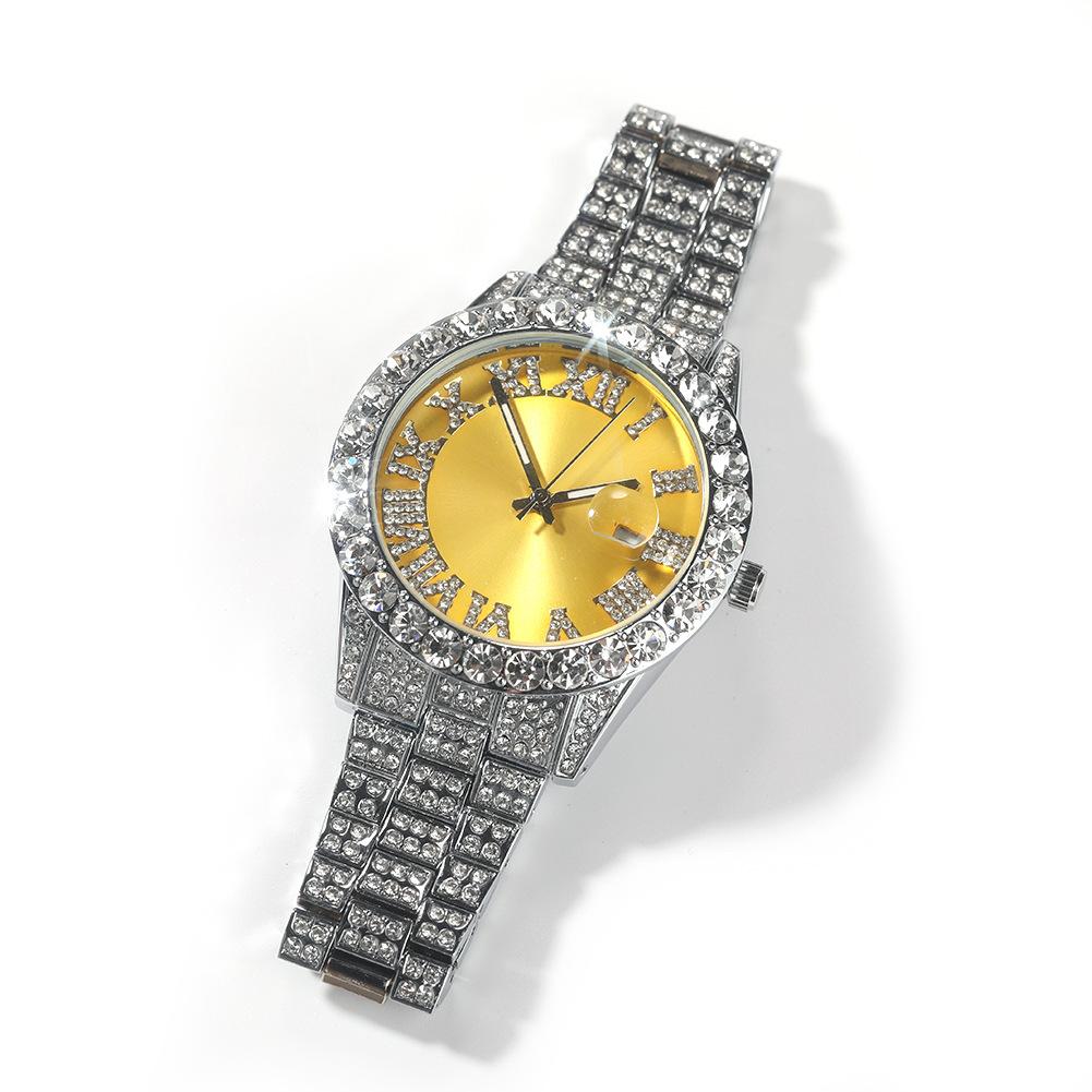 Roman Numerals Diamond-encrusted Men's Watch Trendy Brand Green-faced Large Dial Quartz Watch, One Piece Is Sent On Behalf of Others.