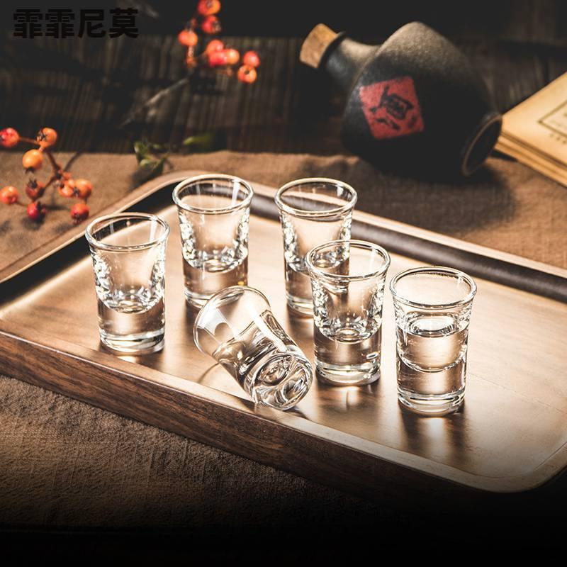 Ensemble de 6 Verres à Vin Tasses à Baijiu Pot à Vin Coupe à Vin Rouge Petites Tasses Distributeur de Vin Ensemble à Boire Liqueur Maison SGlass