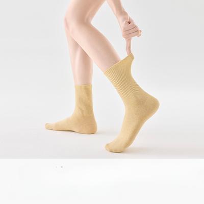 5 Paires de Chaussettes Longues de Sport pour Femmes Printemps et Automne Moyennes Antibactériennes Sans Couture Absorbantes Respirantes
