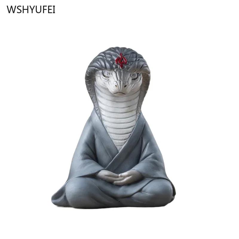 Home decoration accessories Office desktop decoration Snake ornament Feng Shui ornaments Resin handicrafts 1pcs