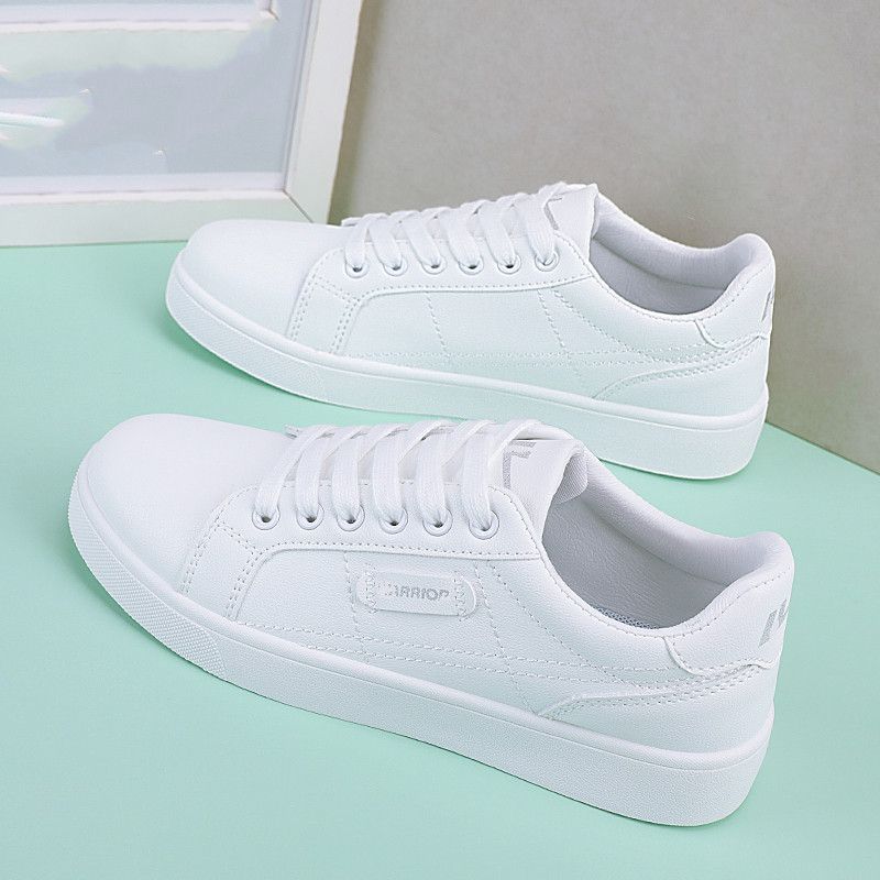 Xiaobai women's shoes flat-bottomed office workers' women's shoes autumn one-pedal single shoes student leisure sports board shoes