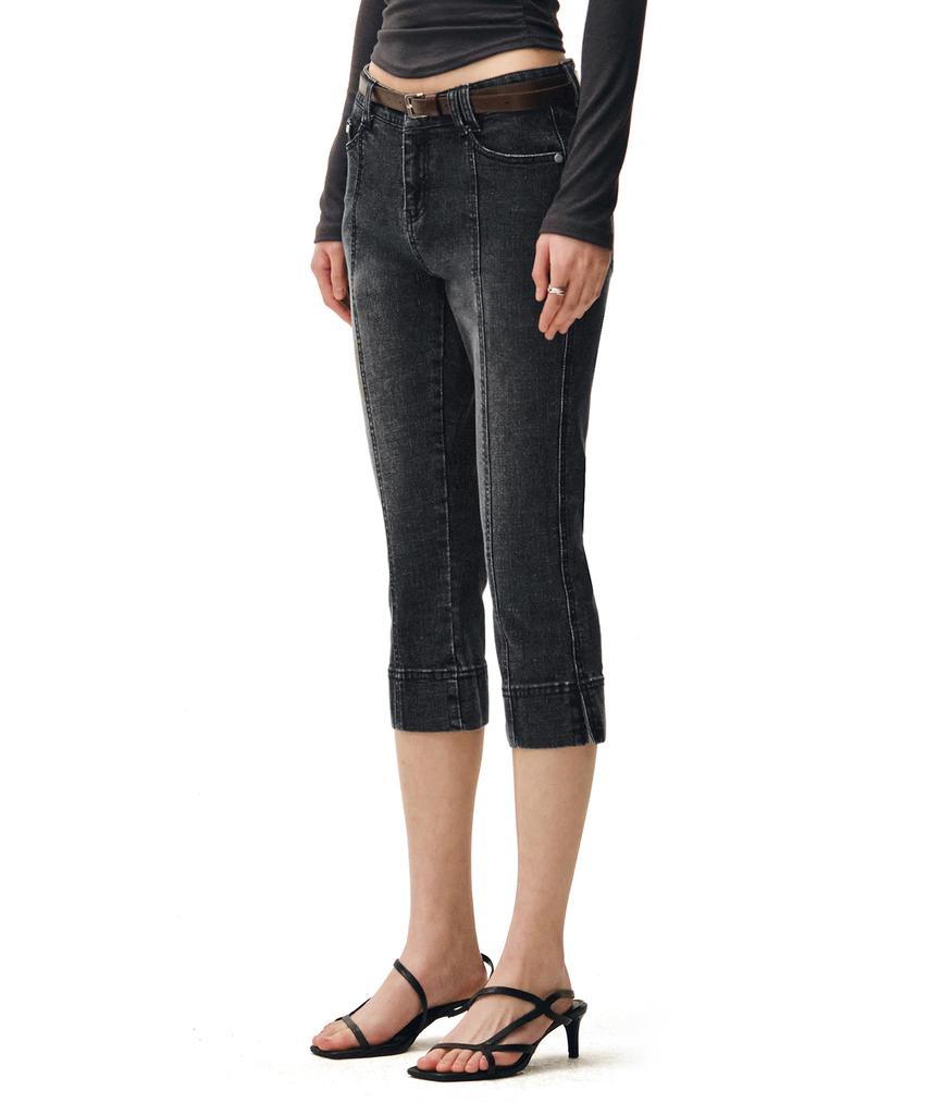Deketeuumeon Seamed Low Rise Capri Jeans Dcwpt024Black