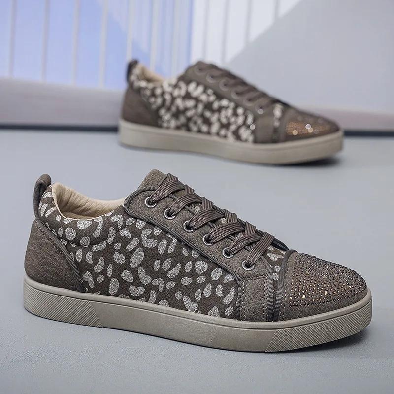 

Fashion Rhinestone Men s Sneakers Walking Men Casual Shoes Leopard Print Sport Male Man Sneakers for Men Designer Platform Mens Shoes 44 зелёный