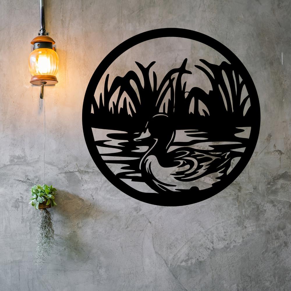 Elegant Duck Metal Wall Art Iron Sculpture Weather Resistant Outdoor Garden Patio Fence Decor Easter Thanksgiving Christmas Gift 1pc