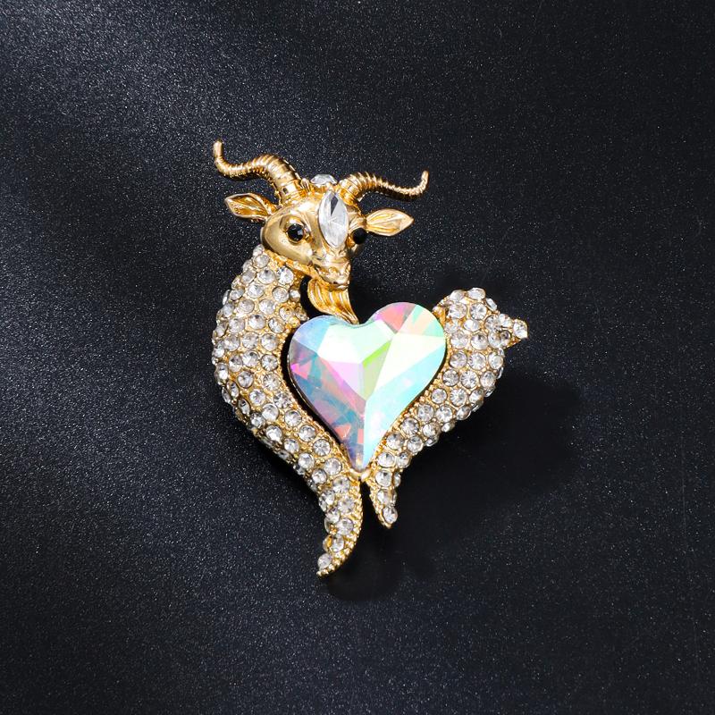 Unique Rhinestone Goat Brooch Scratch-resistant Alloy Animal Sheep Pin for Women Men Formal Wear Decoration Gift