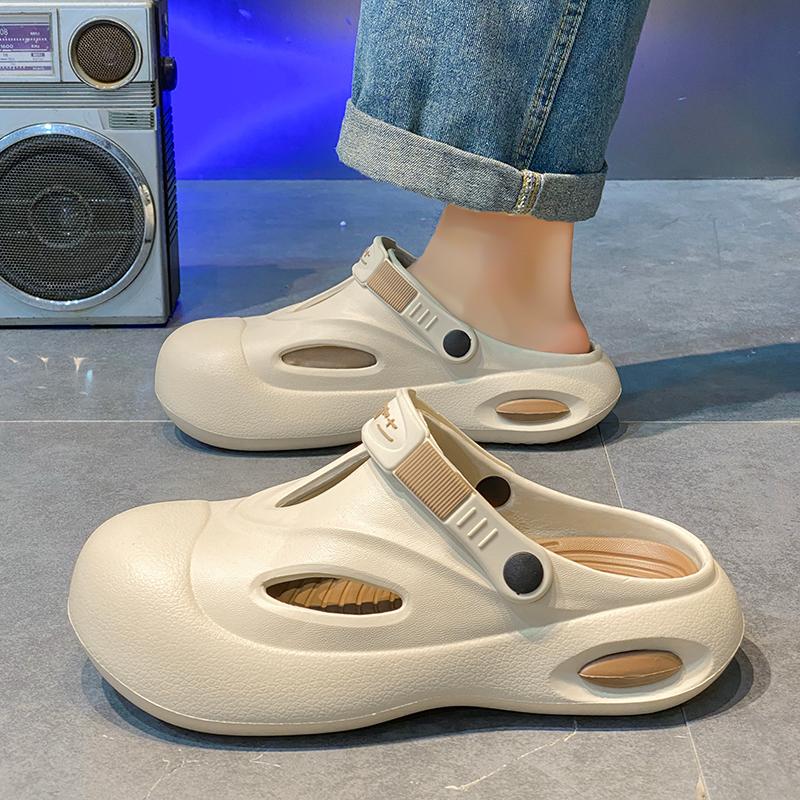 38-45 Men's Plus Size Simple and Fashionable Indoor Toe Slippers Outdoor Beach Shoes Perforated Shoes