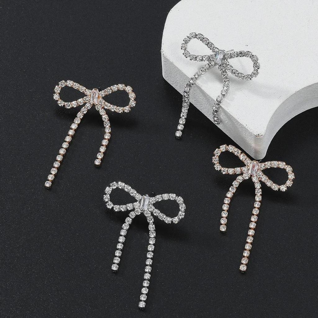 Übertriebene Schleife & Quaste Krallenketten-Ohrringe für Damen - Brautschmuck