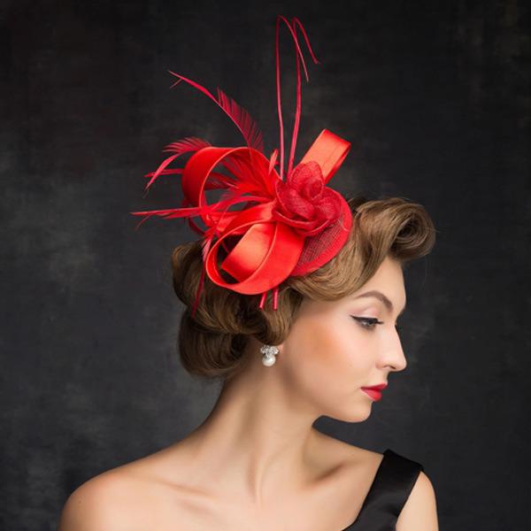 Roter Federzylinder für Damen - Vielseitiges Braut- und Kleideraccessoire