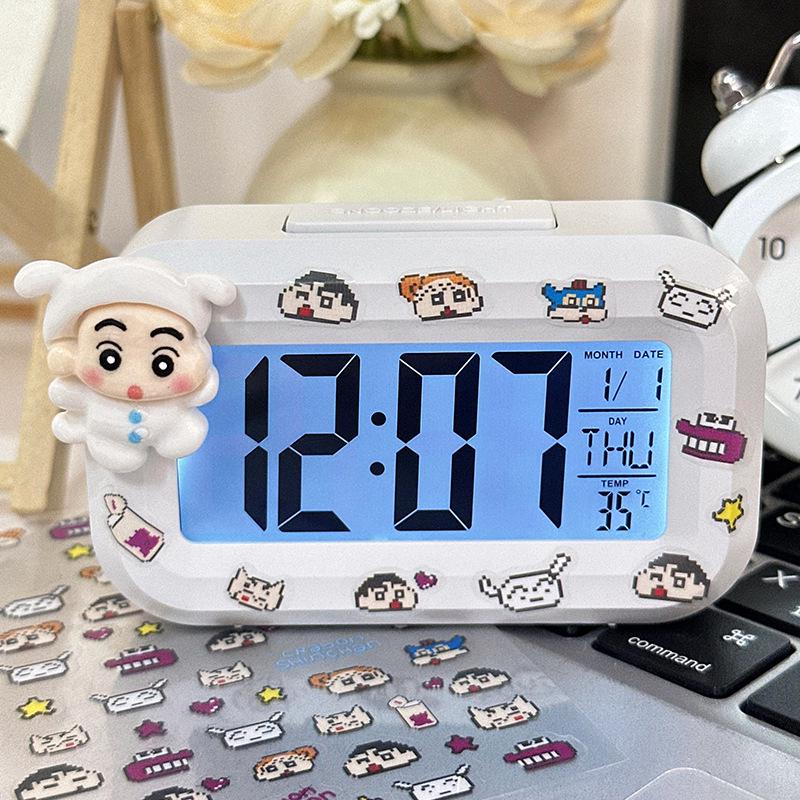 Luminous Cute Beaver Alarm Clock - Multifunctional Silent Desktop Clock with Timer for Dorms and Bedside.