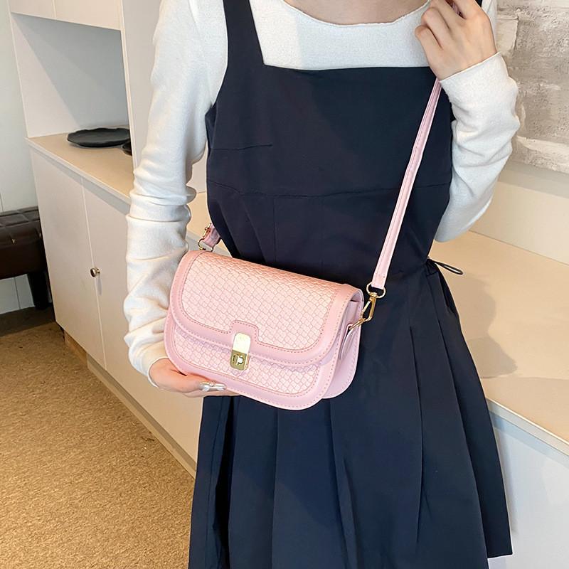 Trendy Retro Small Crossbody Purse For Women Stylish Shoulder Bag In Chic Colors