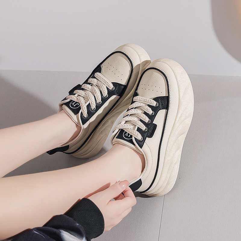 Fashion Spring-autumn Outdoor Famous Luxury Brand Shoes Mining Hiking Boots For Women Sneakers Trekking Woman Sports Special Wide