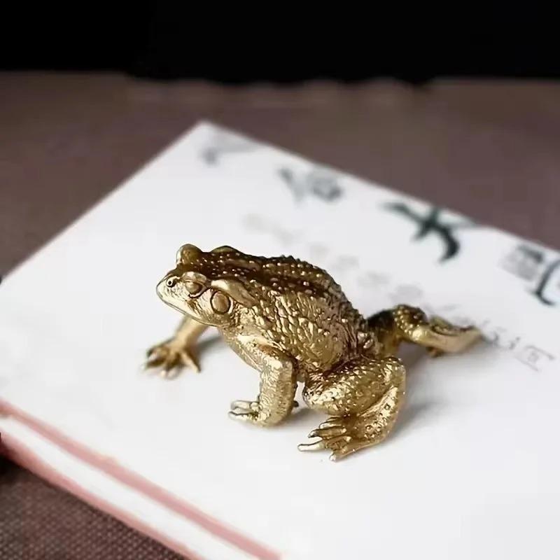 Glückliche massive Messing Krötenfigur - Feng Shui Glückstee-Haustier Schreibtisch Mini-Ornament Heim-Büro Dekoratives Geschenk