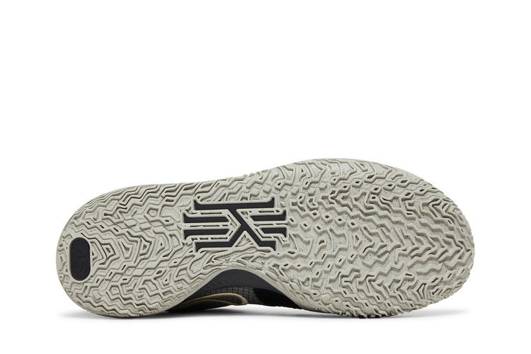Nike Kyrie Low 4 EP 'Black Rattan'