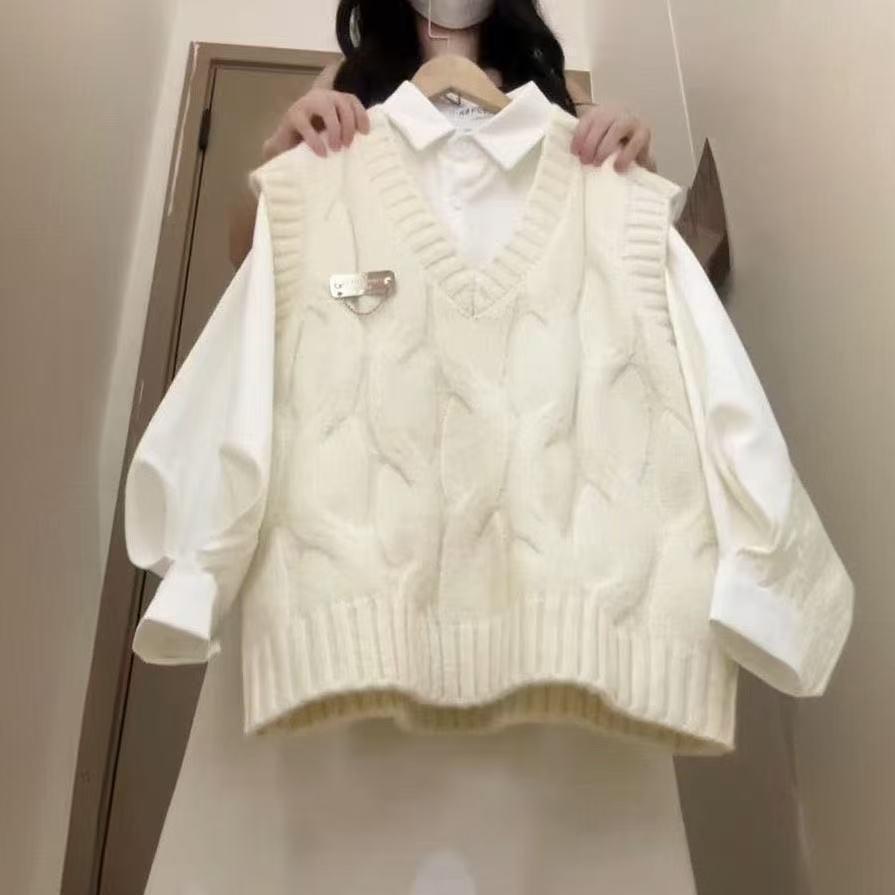 

Cozy V-neck Cable Knit Vest with Long-Sleeved Shirt: Academic Style Two-Piece Set, Perfect for Early Autumn Commuting 2XL