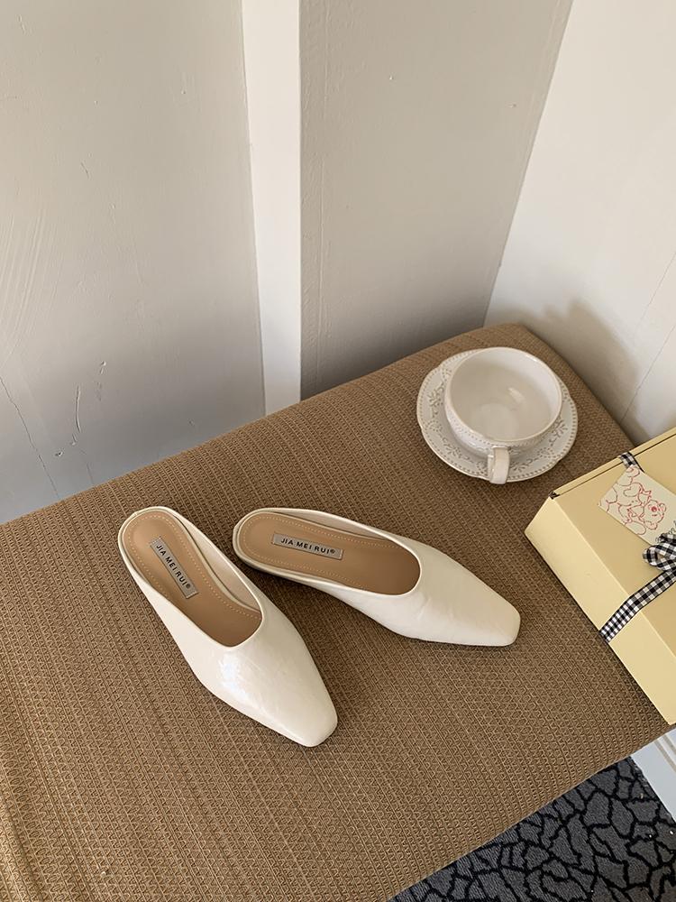 Fashion 2025 Spring Summer New Women Slipper Ladies Pointed Toe Slip On Ladies Casual Mules Shoes Flat Heel Outdoor Dress Sandal Shoes