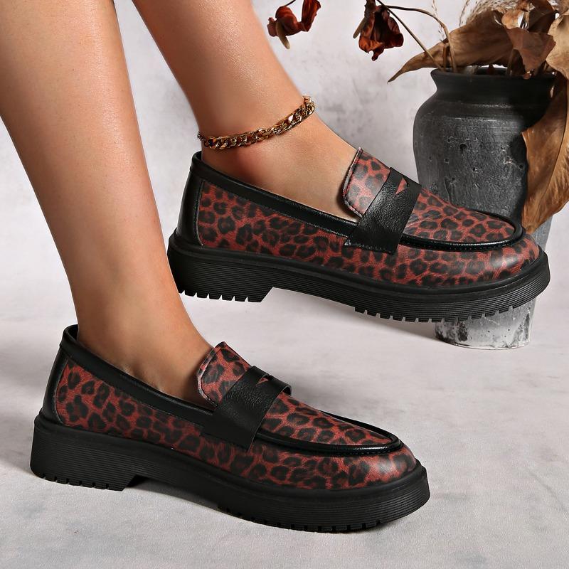 Tamanho Grande Primavera e Outono Novos Mocassins Plataforma Casuais Sapatos Individuais Estampa de Leopardo Mocassins Femininos