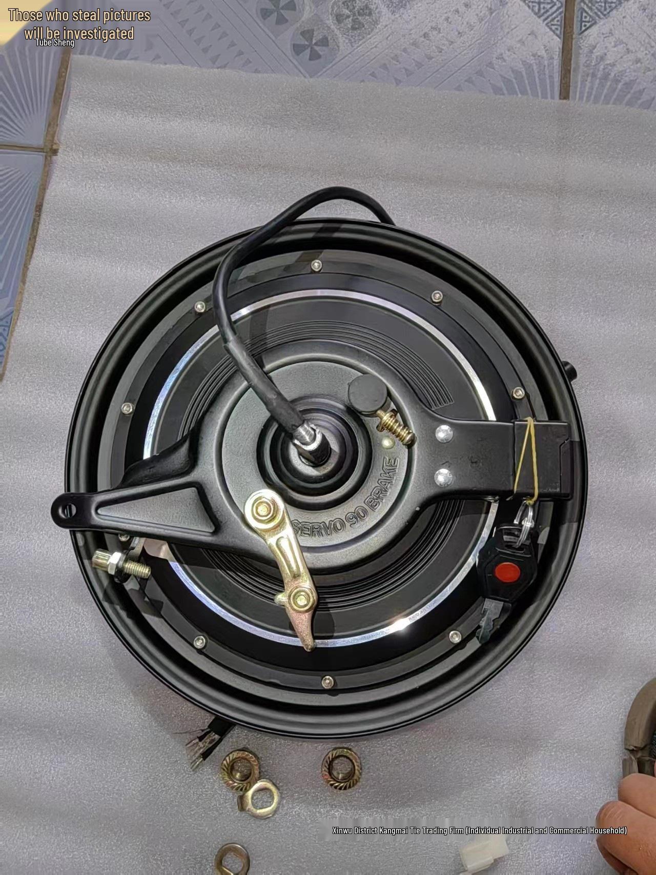 

Бесколлекторный мотор-колесо для электромобиля 14x2.50 350W 48V с барабанным и расширительным тормозами For expansion brake