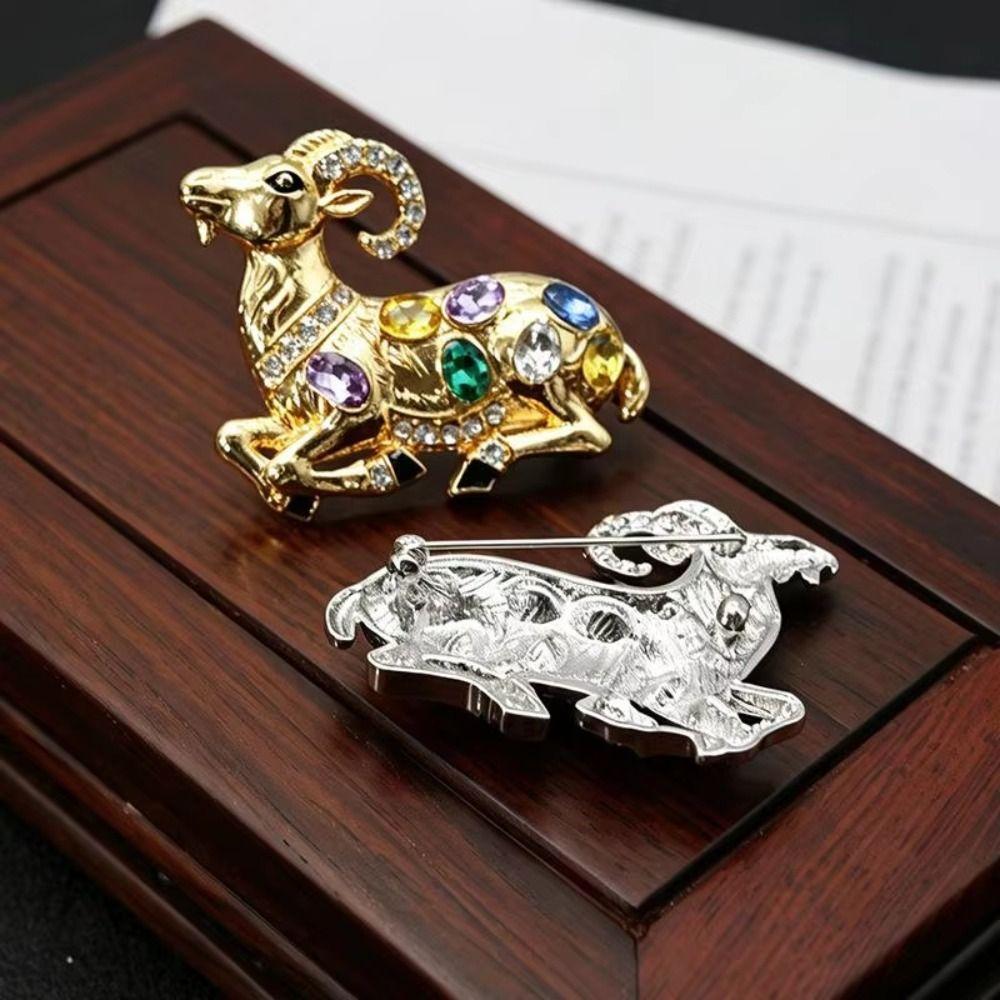 Animal Rhinestone Lapel Pin Zinc Zinc Alloy Goat Sheep Metal Badge Ins Style Sheep Brooch New Year's Party