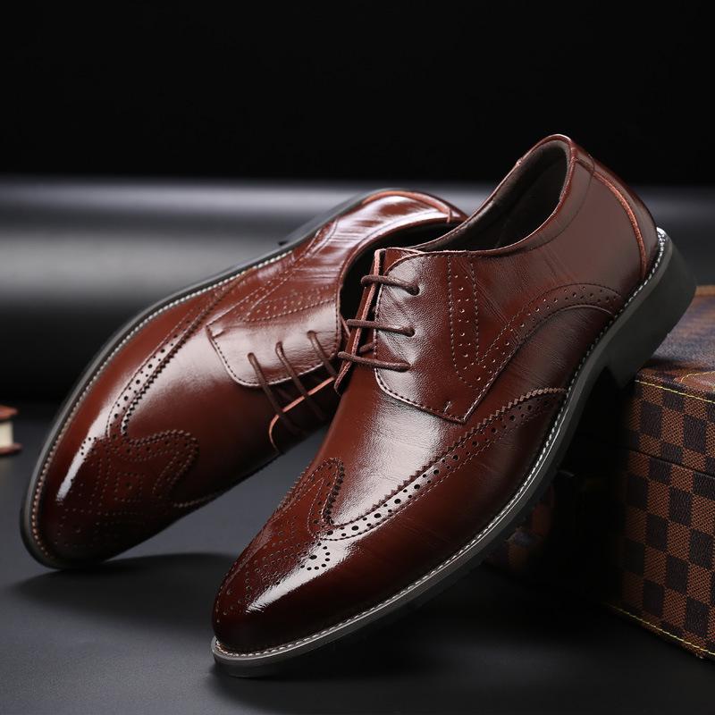 

MenS Brogue Wingtip Formal Leather Shoes Lace Up Business Oxfords Multiple Colors Groom Wedding Footwear Leisure Simple Fashion 38