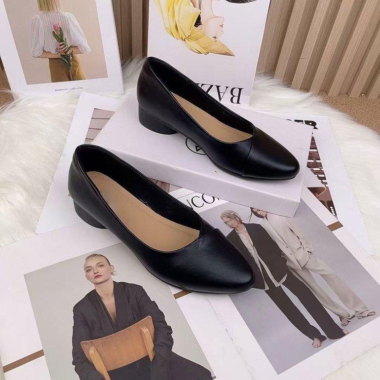 Casual shoes shoes single shoes soft sole non-slip comfortable autumn shallow mouth leather shoes thick heel shoes