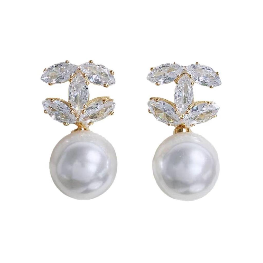 2025 Zircon Pearl Earrings: Elegant French-Inspired Luxury, Versatile and Fashionable for Women