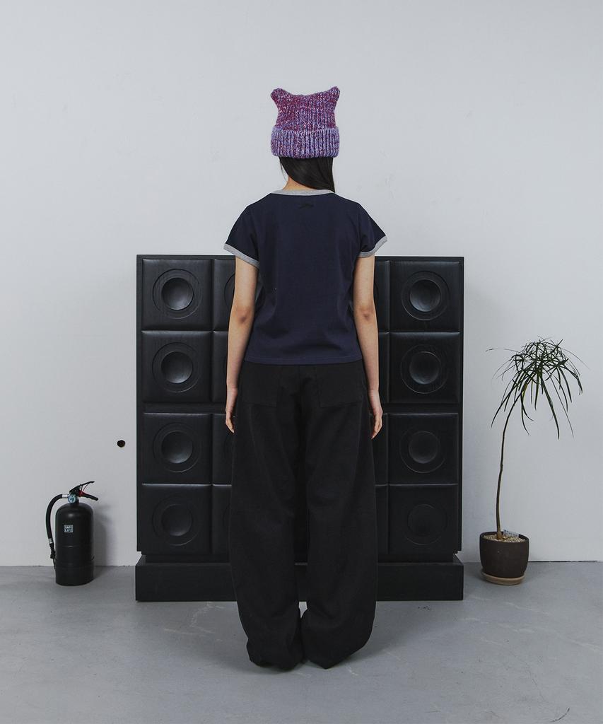 Tansanmageunesyum Horseshoe Applique Pants (Black)