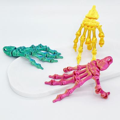 Ghost Hand Decoration Realistic 3D Printed Skeleton Hand Model Haunted House Ornament DIY Project Accent
