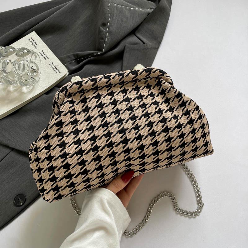 

Модная сумка в иностранном стиле с узором «гусиная лапка», 2025 новинка, простая, с высокой ценностью, большой вместимости, модная сумка-облако для женщин хаки