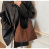 Elegant Suede Retro One-Shoulder Tote: Versatile, Large-Capacity Crossbody for Casual Commutes