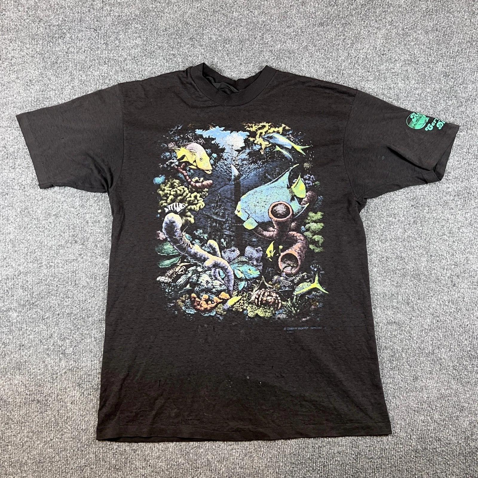 

Vintage Fish Nature T Shirt Mens L Black Paper Thin Single Stitch SCUBA 80s L