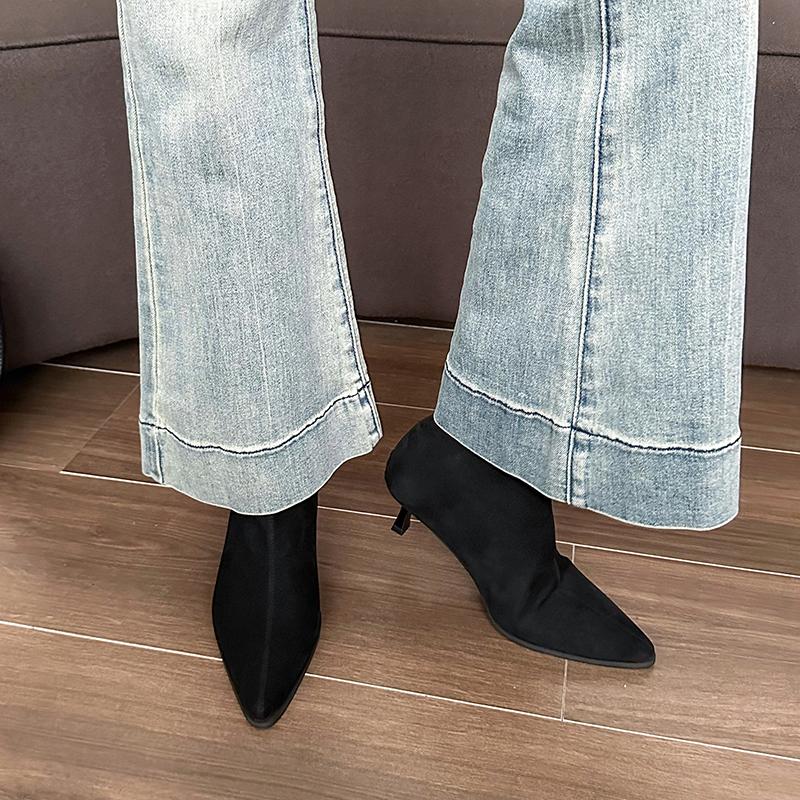 2026 Nové dámské kotníkové boty Sexy špičaté dámské krátké boty Módní ležérní dámské boty na tenkém vysokém podpatku Jednobarevné stiletto